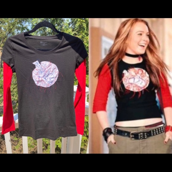 Freaky Friday guitar shirt (handmade). - Picture 1 of 2